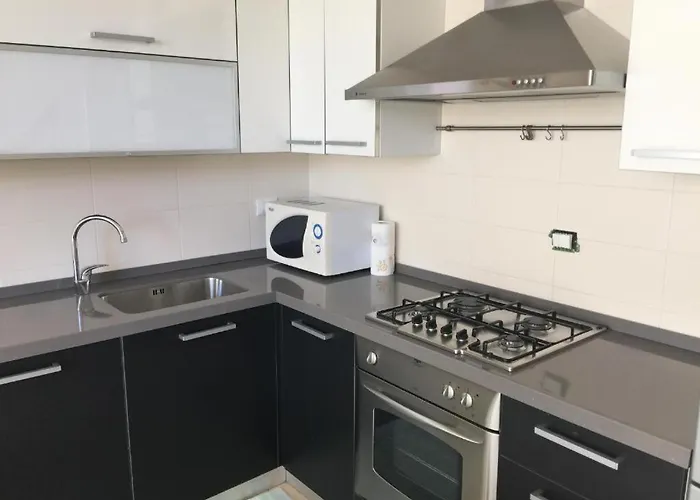 Apartman Federica 5 *